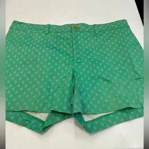 Lauren Ralph Lauren women’s green paisley shorts size 14.